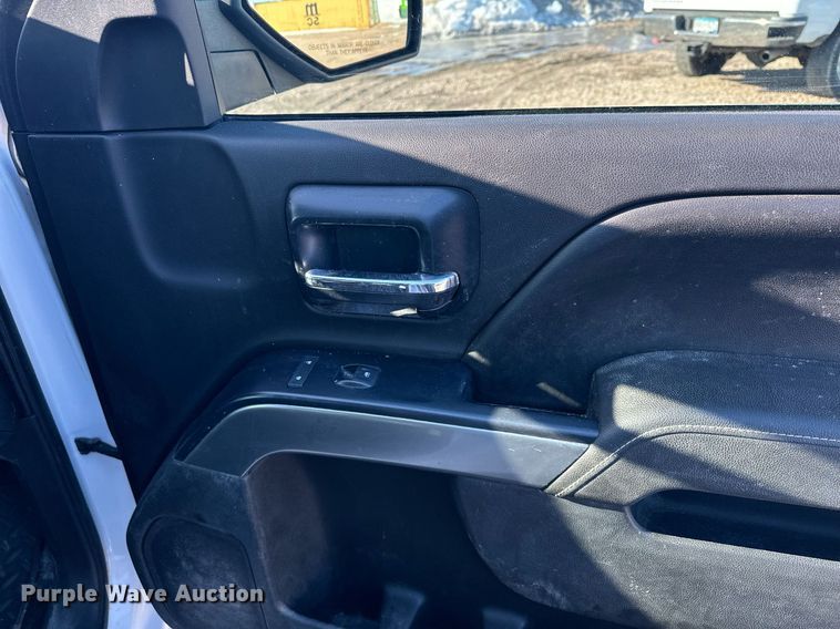 image for item KU9862 2014 Chevrolet Silverado 1500  Crew Cab pickup truck