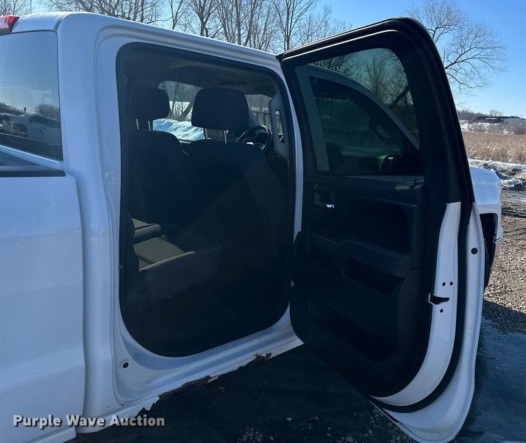 image for item KU9862 2014 Chevrolet Silverado 1500  Crew Cab pickup truck