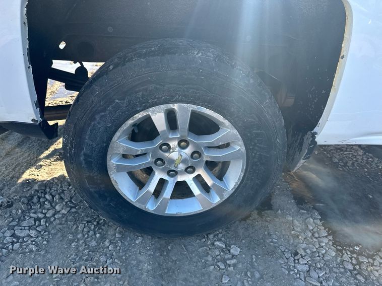 image for item KU9862 2014 Chevrolet Silverado 1500  Crew Cab pickup truck