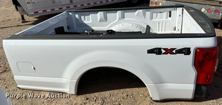 image for item KX9200 Ford  pickup bed