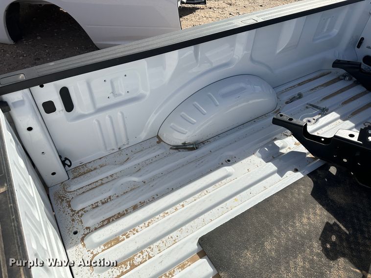 image for item KX9200 Ford  pickup bed