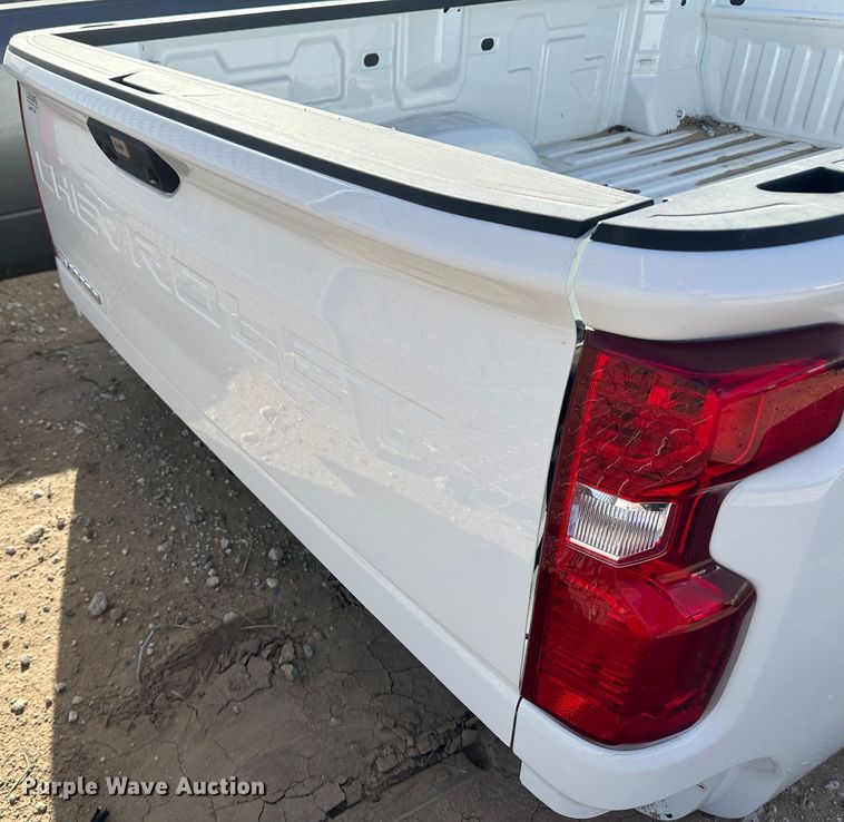 image for item KX9201 Chevrolet  pickup bed