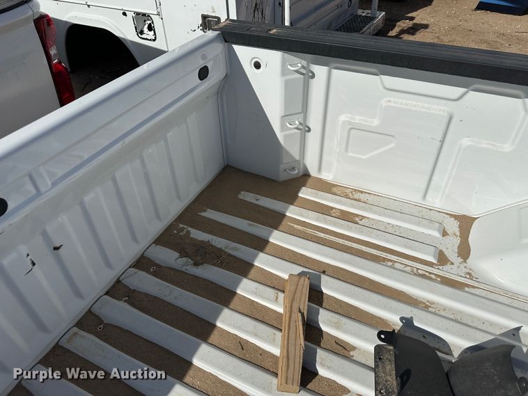 image for item KX9201 Chevrolet  pickup bed