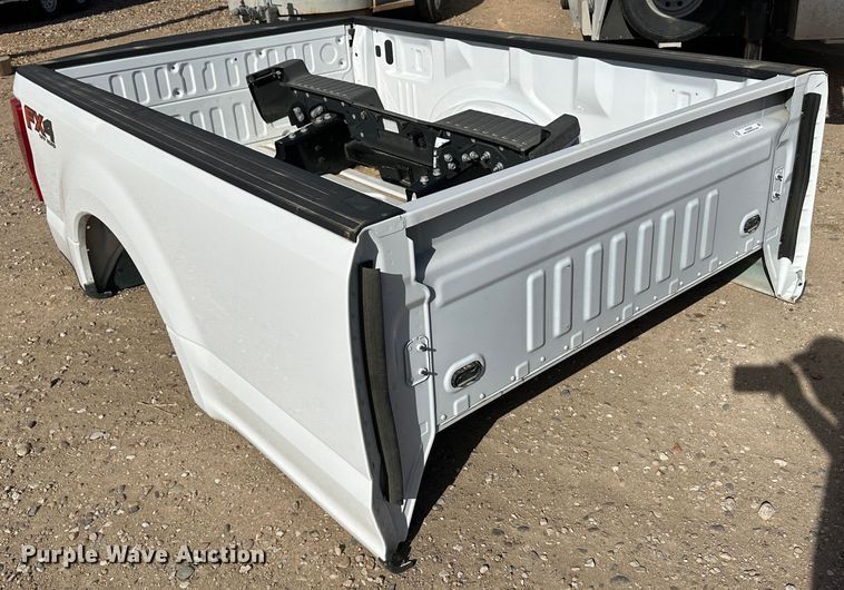 image for item KX9202 Ford  pickup bed