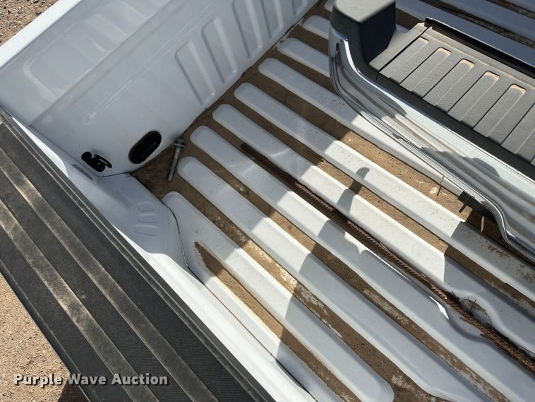 image for item KX9202 Ford  pickup bed