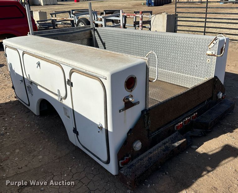 image for item KX9207 Utility bed