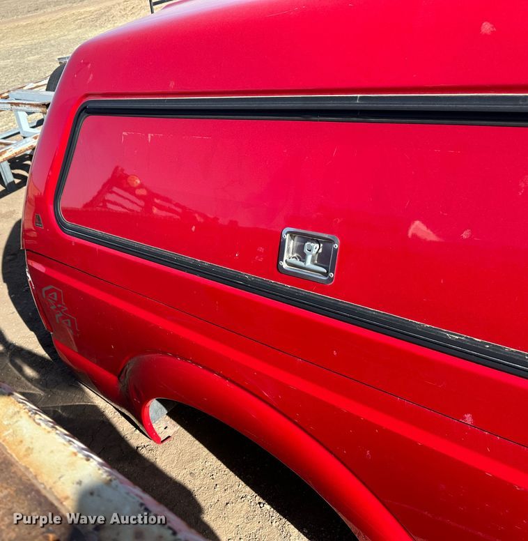 image for item KX9208 Pickup bed