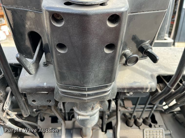 image for item LA9864 Toyota 5FGC30  forklift