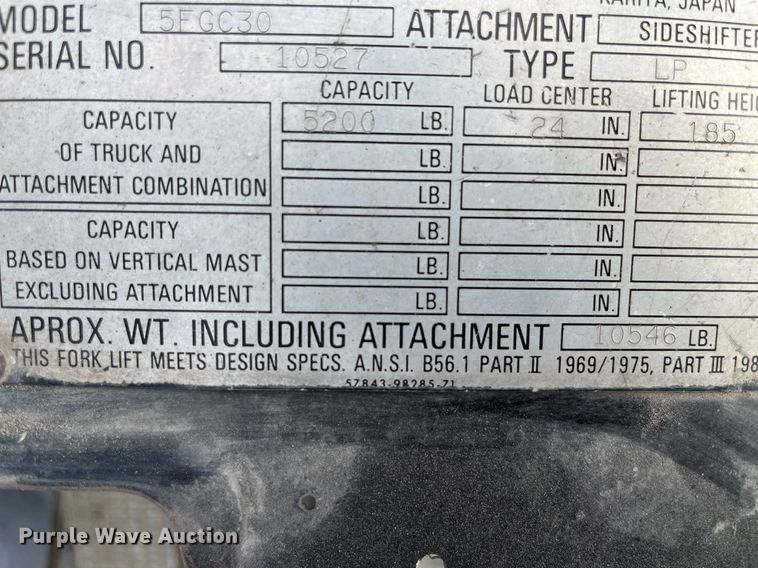 image for item LA9864 Toyota 5FGC30  forklift