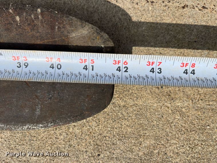 image for item LA9865 Caterpillar TC30  forklift