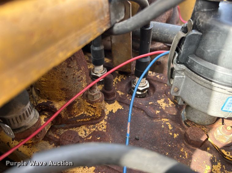 image for item LA9865 Caterpillar TC30  forklift