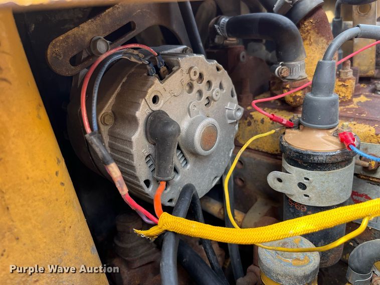 image for item LA9865 Caterpillar TC30  forklift