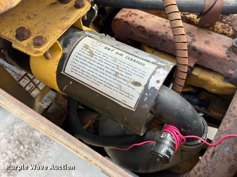 image for item LA9865 Caterpillar TC30  forklift