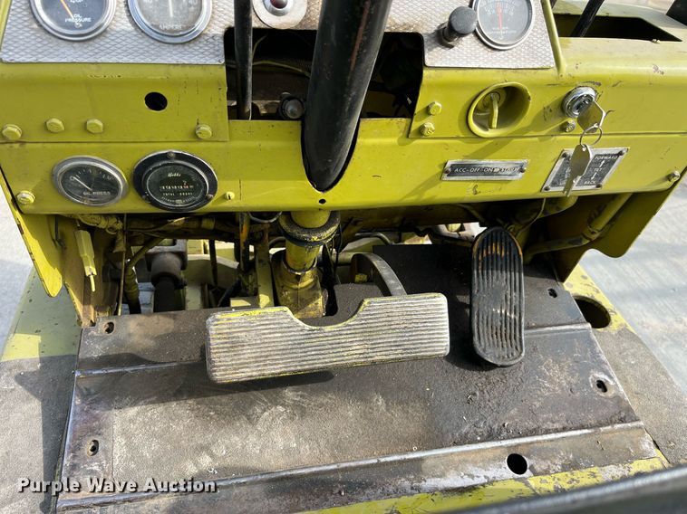 image for item LA9866 Clark 1641076  forklift