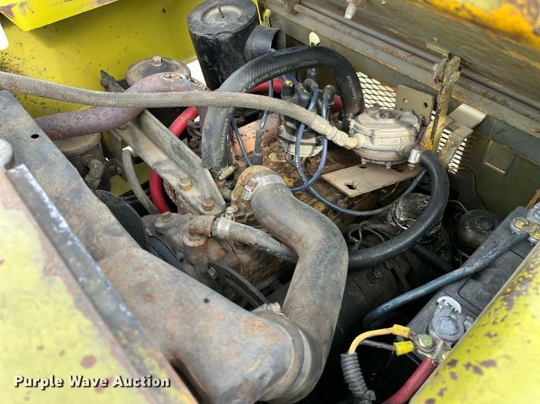 image for item LA9866 Clark 1641076  forklift