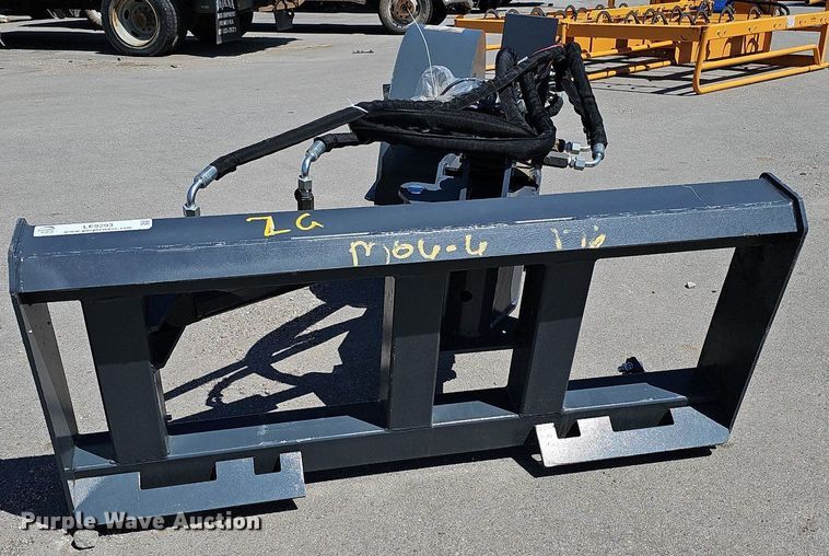 image for item LE9293 2023 Handy Attachments HSSG24X  skid steer stump grinder