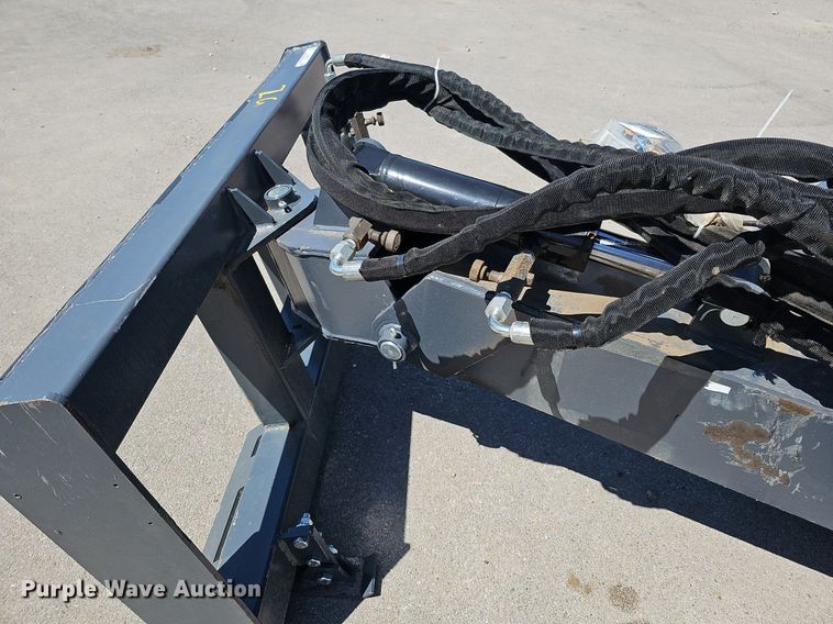 image for item LE9293 2023 Handy Attachments HSSG24X  skid steer stump grinder