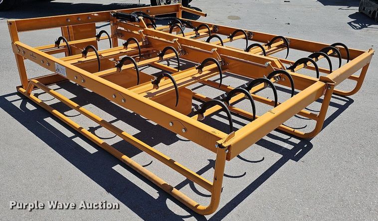 image for item LE9294 Land Honor TR2006  skid steer bale accumulator grapple