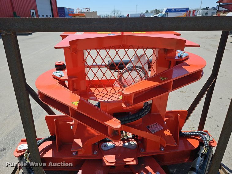 image for item LE9304 2022 Top Cat SSDFM60  skid steer tree shear