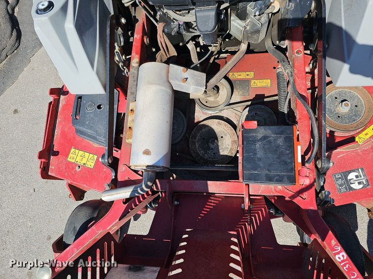 image for item LE9308 2019 Exmark Staris S-Series  ZTR lawn mower