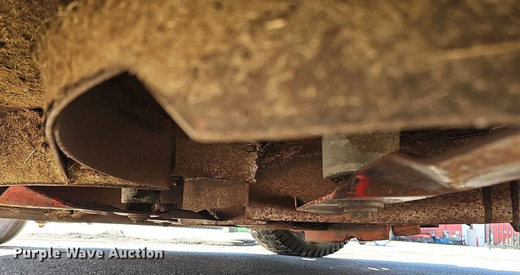 image for item LE9308 2019 Exmark Staris S-Series  ZTR lawn mower