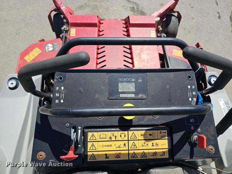 image for item LE9308 2019 Exmark Staris S-Series  ZTR lawn mower