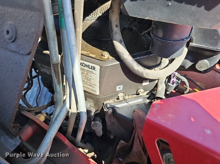 image for item LE9308 2019 Exmark Staris S-Series  ZTR lawn mower