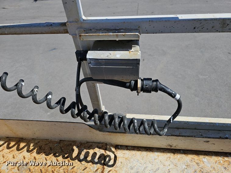 image for item LE9311 2015 JLG 1932RS  vertical lift