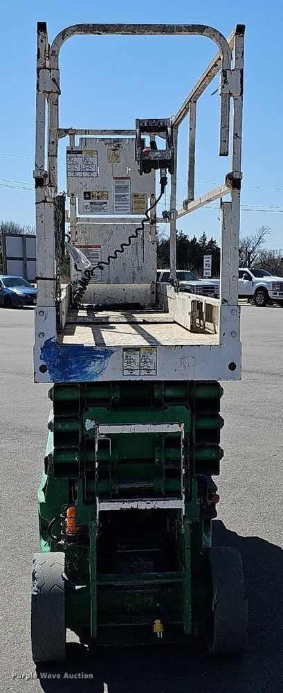 image for item LE9313 2015 JLG 2632 ES  vertical lift