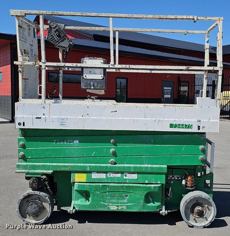 image for item LE9313 2015 JLG 2632 ES  vertical lift