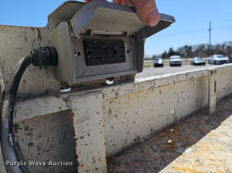 image for item LE9313 2015 JLG 2632 ES  vertical lift