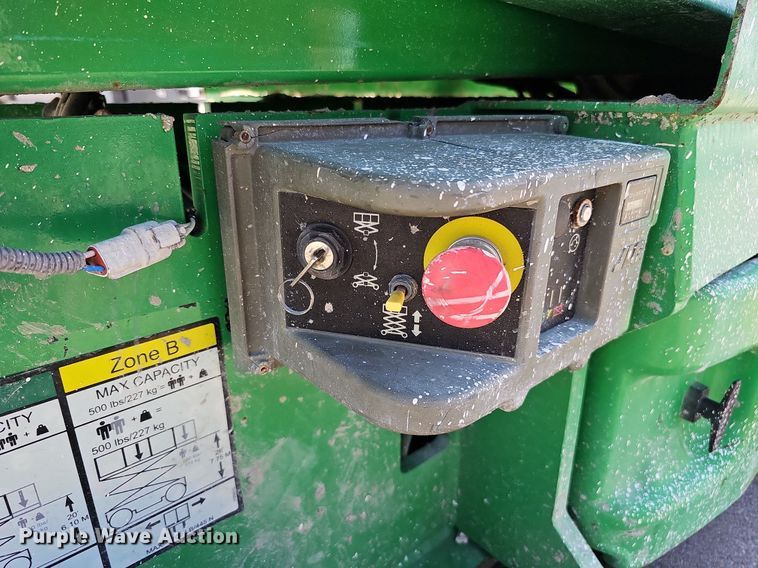 image for item LE9313 2015 JLG 2632 ES  vertical lift