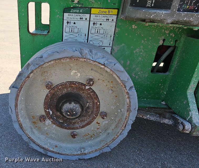 image for item LE9313 2015 JLG 2632 ES  vertical lift