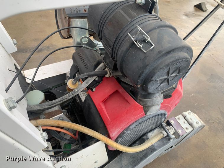 image for item LI9160 2010 Core Cut CC1800XL  concrete saw