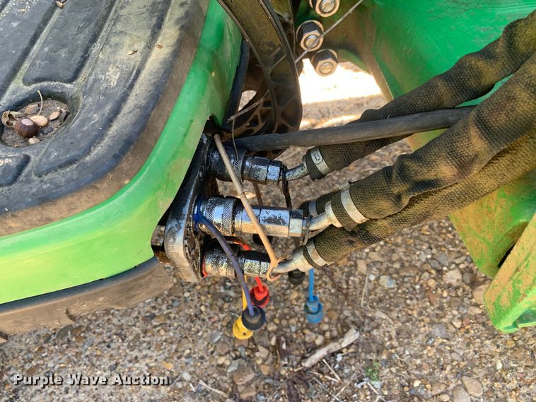 image for item LI9165 2015 John Deere 1025R  tractor