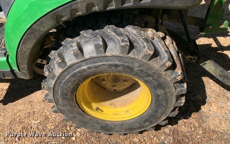 image for item LI9165 2015 John Deere 1025R  tractor