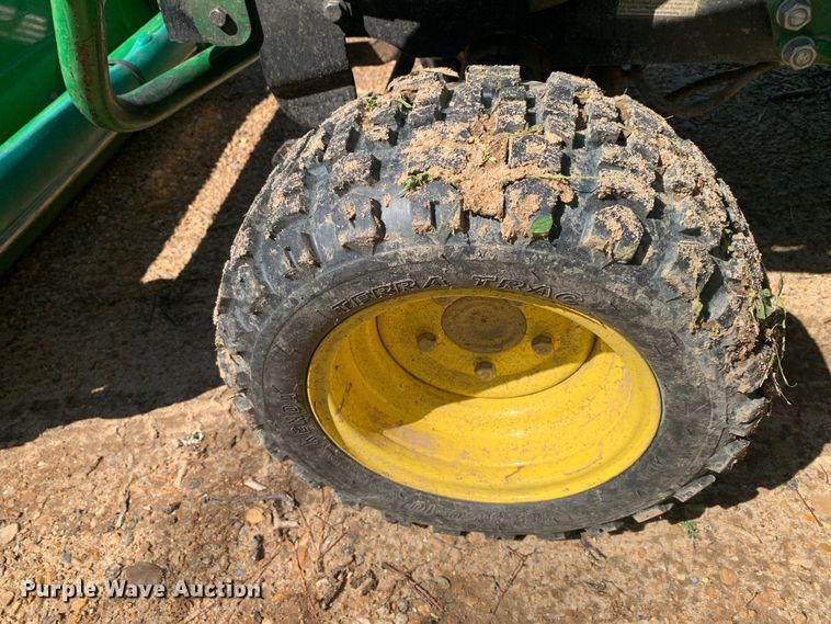 image for item LI9165 2015 John Deere 1025R  tractor