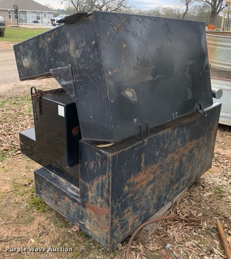 image for item LI9180 (3) Atwoods auxiliary fuel tanks