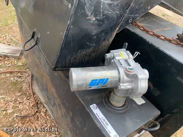 image for item LI9180 (3) Atwoods auxiliary fuel tanks