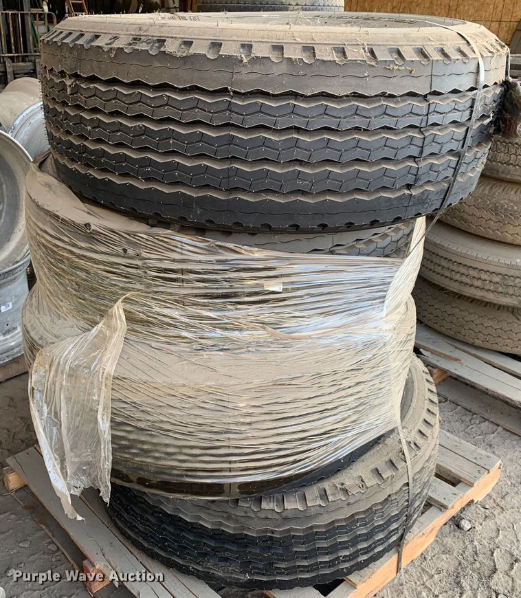 image for item LI9192 (4) Kapsen 385/R22.5 20PR tires