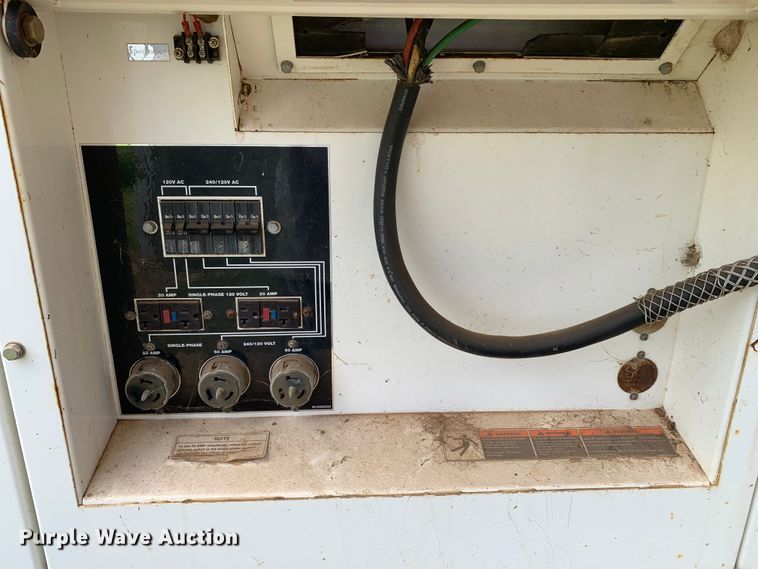 image for item LI9219 Whisperwatt DCA-70USI  generator