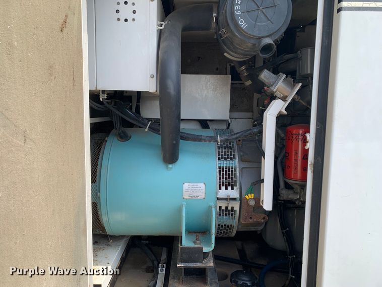 image for item LI9219 Whisperwatt DCA-70USI  generator