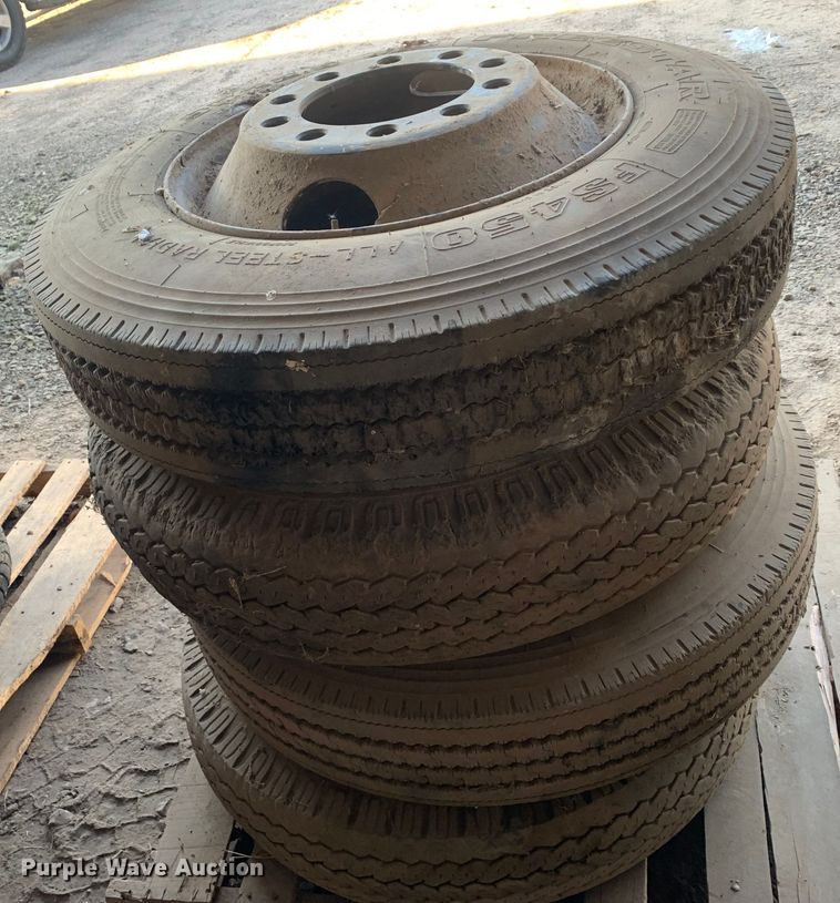 image for item LI9222 Approx. 8 pallets of wheels and tires