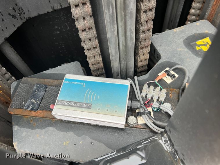 image for item LI9551 Clark NPR22  forklift