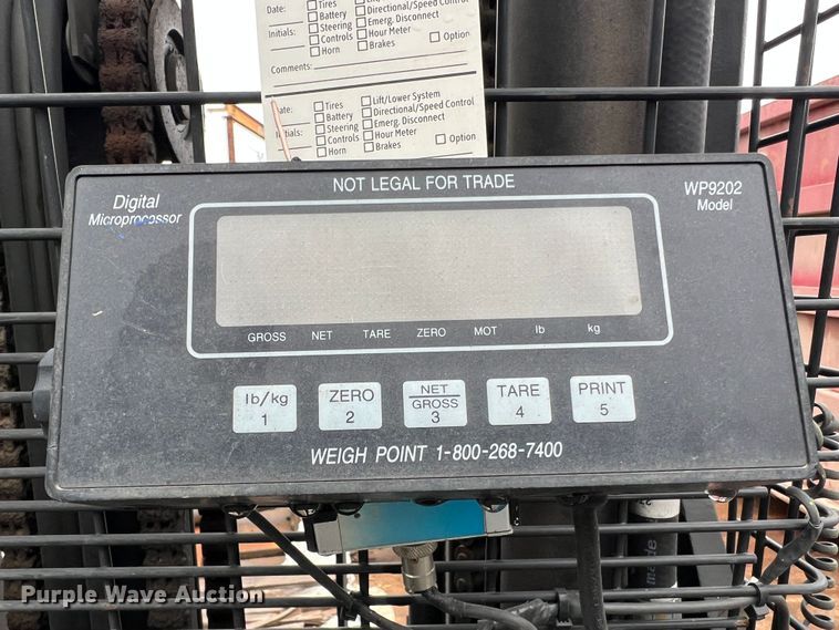 image for item LI9551 Clark NPR22  forklift