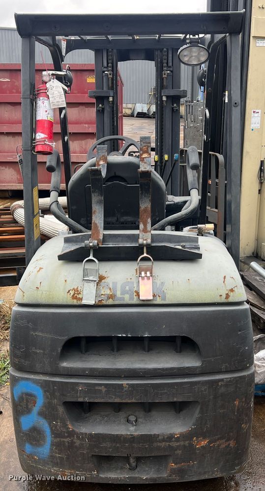 image for item LI9553 Clark C32CL  forklift