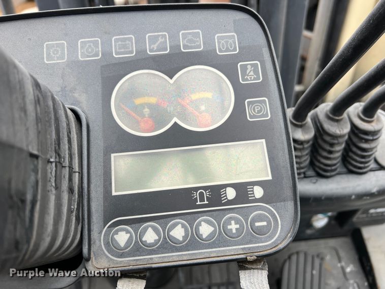 image for item LI9553 Clark C32CL  forklift