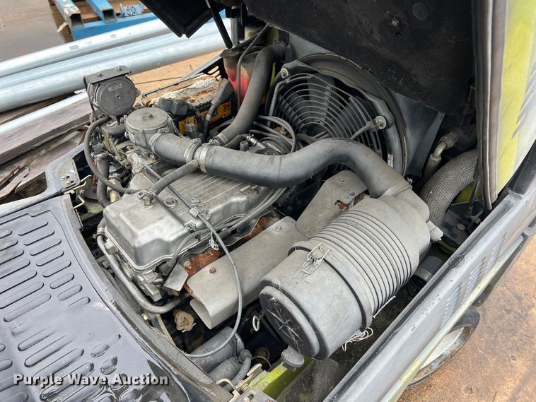 image for item LI9553 Clark C32CL  forklift