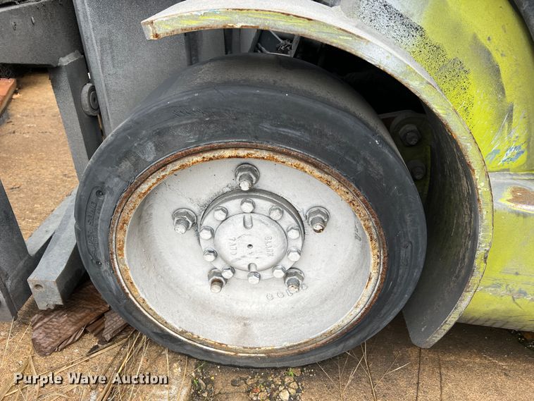 image for item LI9553 Clark C32CL  forklift