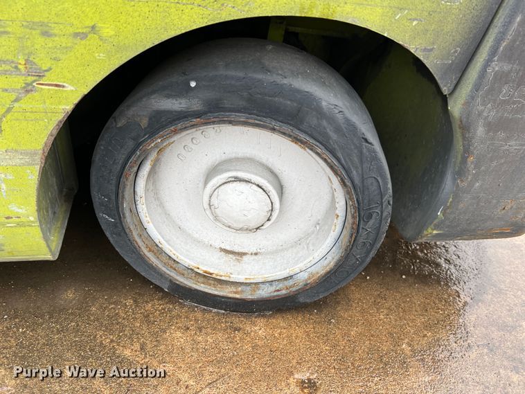 image for item LI9553 Clark C32CL  forklift